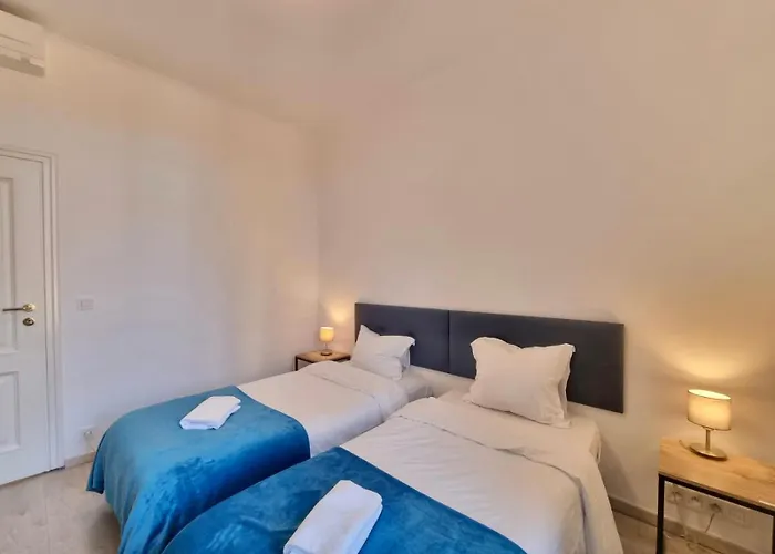 Brigitte Monaco Parking Et Terasse Apartamento