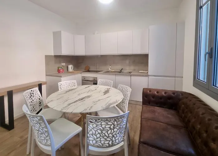 Brigitte Monaco Parking Et Terasse Apartamento *